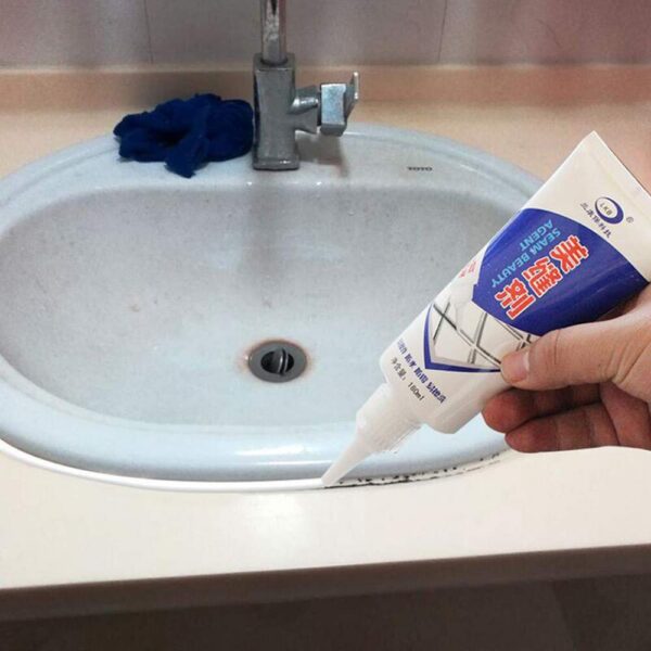 Waterproof Gap Filler for Walls and Tiles