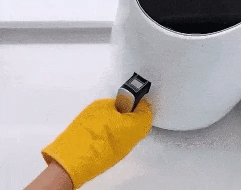 Air fryer silicone reusable baking tray in use